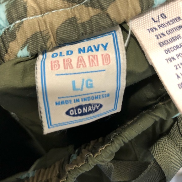 Girl’s green pant, Old Navy, size L (10) - Picture 4 of 5